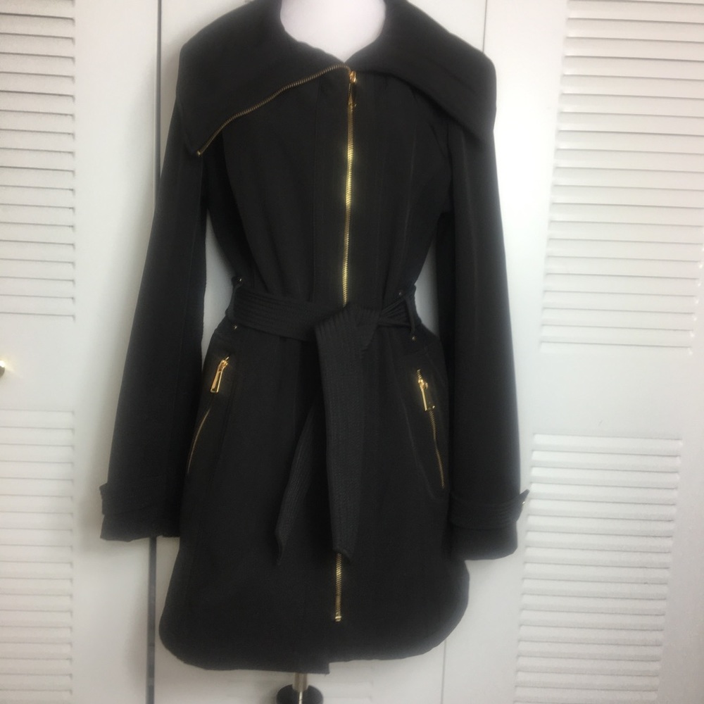 Avanti Women’s rain -resistant coat SZ Medium